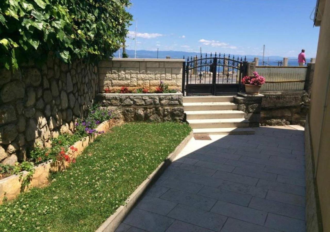 Apartment Gobac Ičići Exteriér fotografie